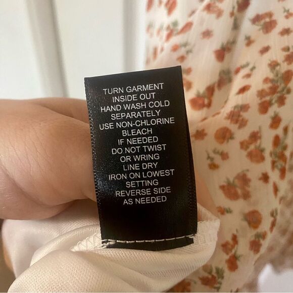 Floral Puff Sleeve Ruffle Dress - Picture 7 of 7